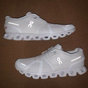 ON Cloud 5 Men's Running Shoe Size 10.5